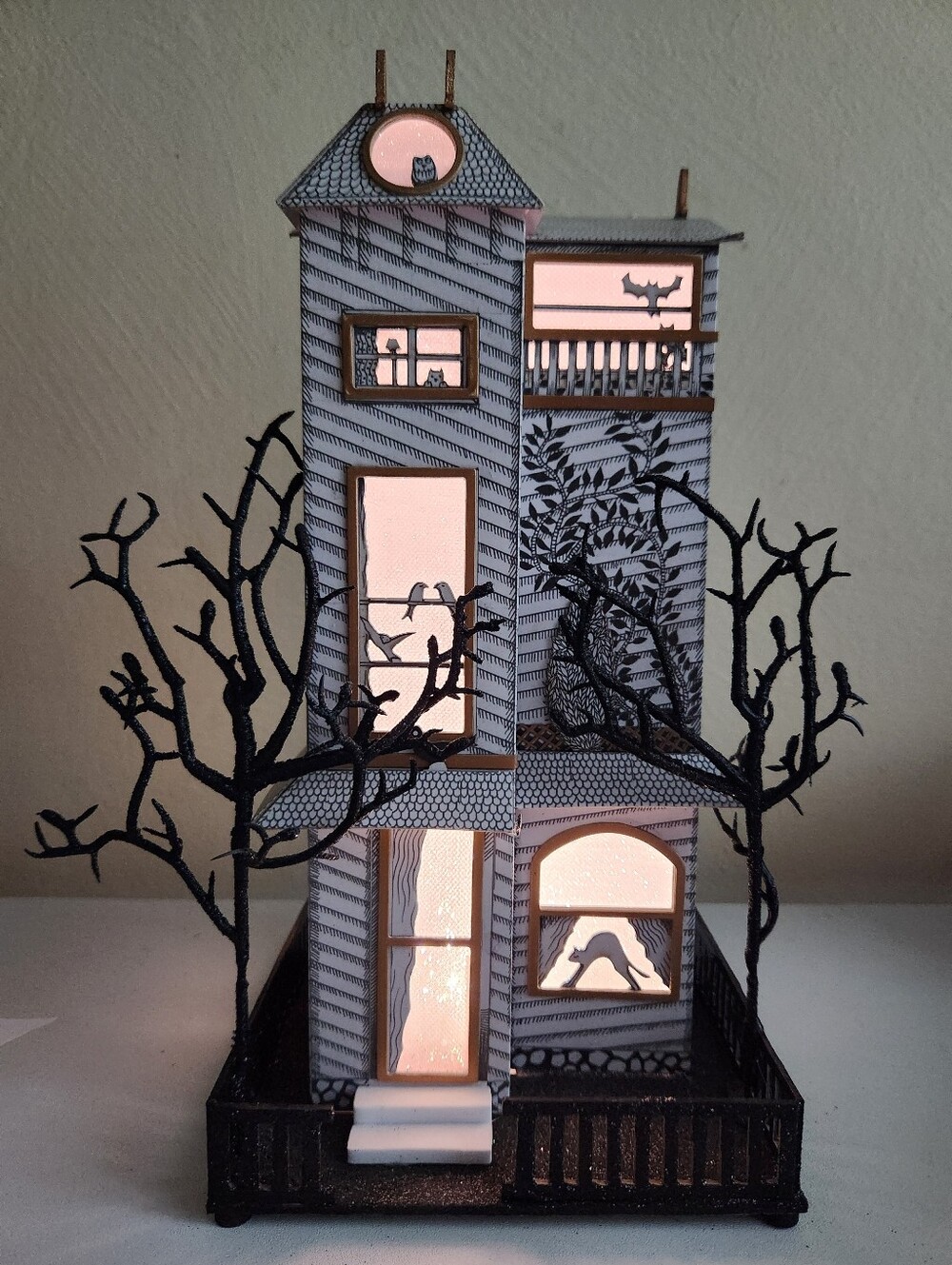Anthropologie Florence Balducci Black Cat Light-Up Paper House Halloween
